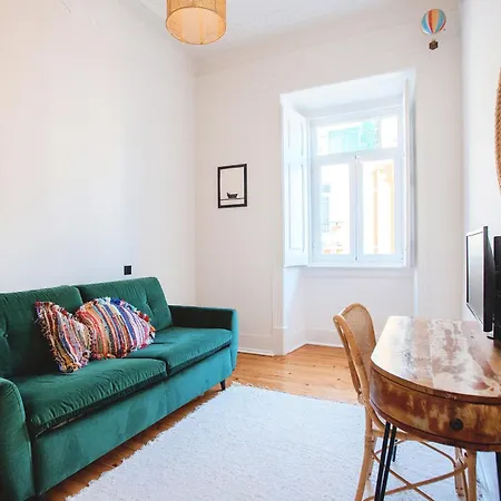 Modern And Luxurious In Apartman Lisboa