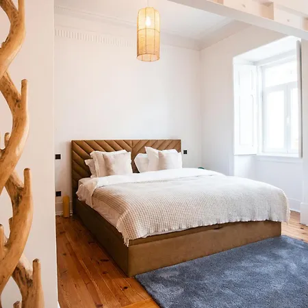 Modern And Luxurious In Apartman *