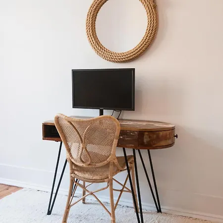 アパート Modern And Luxurious In *